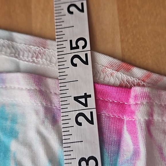 VENUS Women's Sz Medium Top Tie Dye - Picture 5 of 5